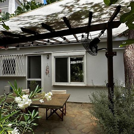 Antonis'S Garden House Apartment เอเธนส์ ภายนอก รูปภาพ