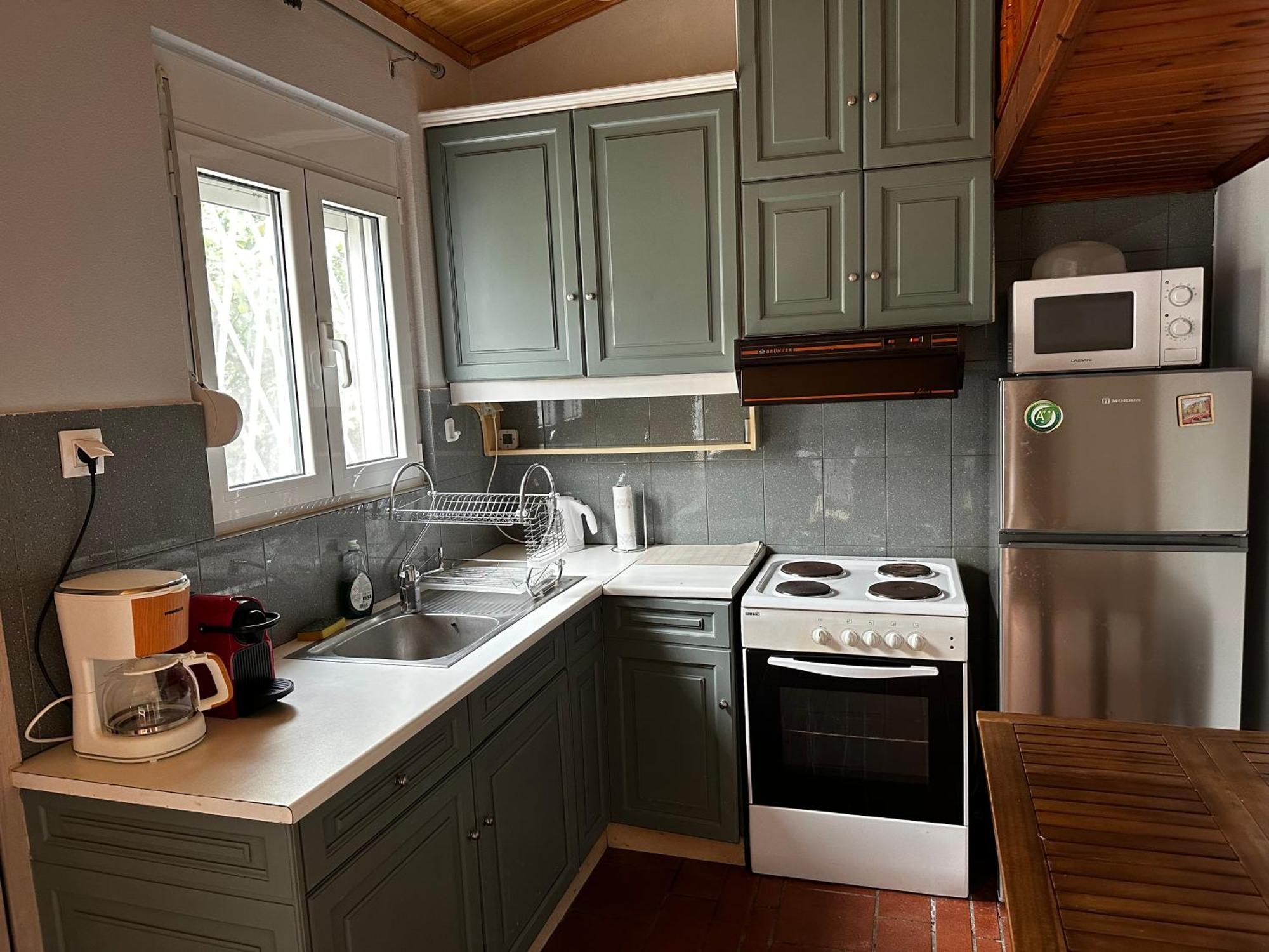 Antonis'S Garden House Apartment เอเธนส์ ภายนอก รูปภาพ