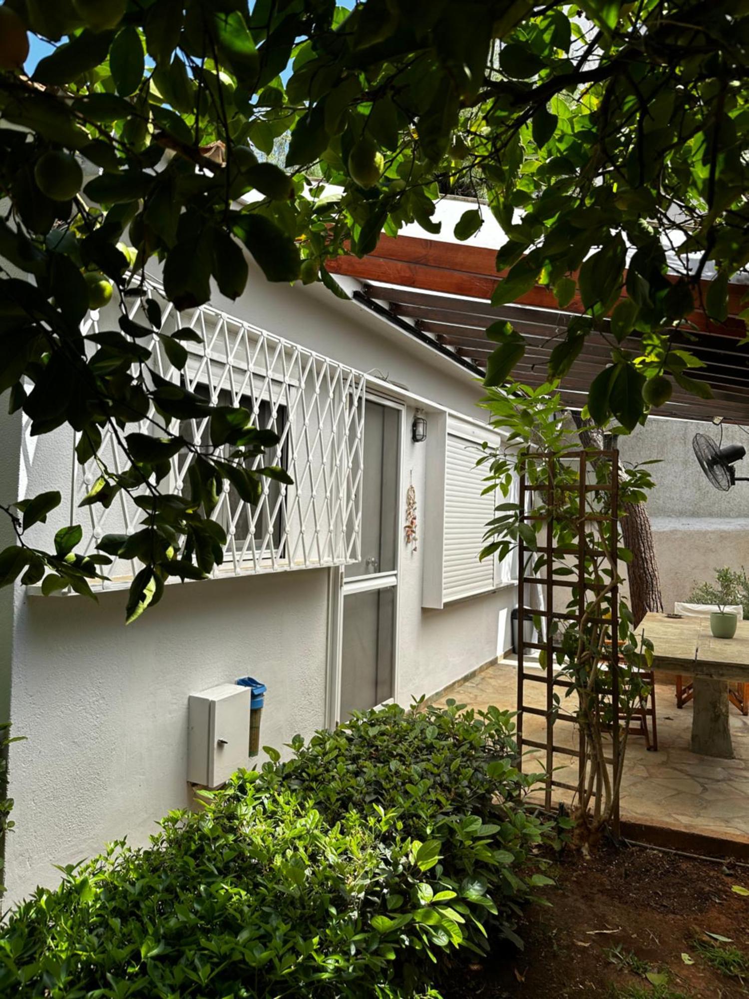 Antonis'S Garden House Apartment เอเธนส์ ภายนอก รูปภาพ